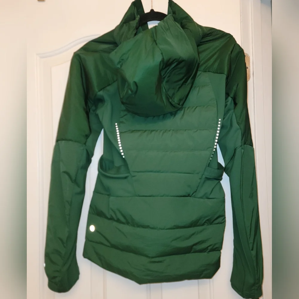 Lululemon Down For it All Everglade Green Jacket - discontinued color - Picture 2 of 6